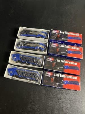 Lot Of 4 Frost Cutlery Law Enforcement Pocket Knives 4.5” Set Black Blue - Image 1