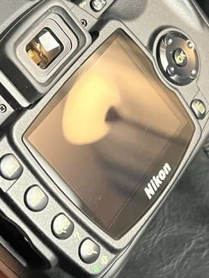 Nikon D40 Camera Lot + NIKKOR ED 18-55mm F/3.5-5.6 II AF-S DX Lens, Case Battery - Thumbnail 13