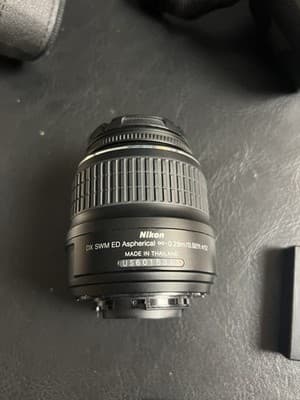 Nikon D40 Camera Lot + NIKKOR ED 18-55mm F/3.5-5.6 II AF-S DX Lens, Case Battery - Thumbnail 9