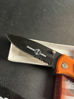 2 Frost Cutlery Homeland Heroes EMT + Law Enforcement Folding Pocket Knife SET - Thumbnail 5