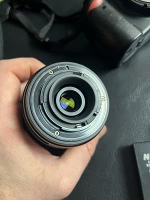 Nikon D40 Camera Lot + NIKKOR ED 18-55mm F/3.5-5.6 II AF-S DX Lens, Case Battery - Thumbnail 23