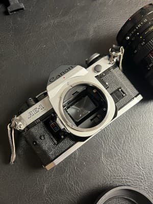 Canon AE-1 Program 35mm SLR Film Camera with Access Telescopic 35-70mm READ - Thumbnail 18
