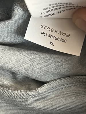 Vuori Halo Essential Hoodie Womens XL Blue Heather Lightweight Gym Sweatshirt - Thumbnail 9