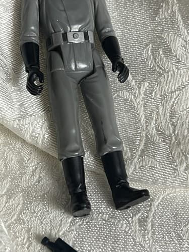 Vintage 1977 Death Squad Commander Star Wars Kenner Action Figure + Blaster Gun - Thumbnail 3