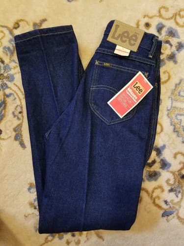 NWT Vtg Lee Riders Jeans Womens Size 8 Medium Misses Relaxed Tapered Dark USA 26 - Image 1