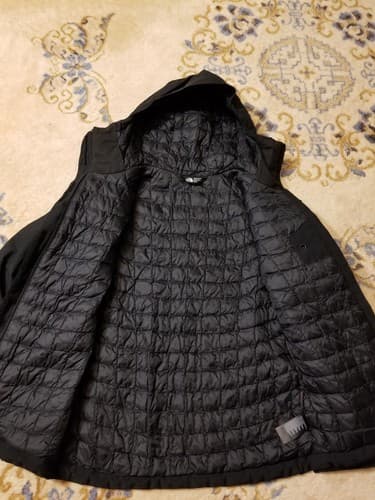 The North Face Women's XS Plasma Thermoball Hyvent Puffer Jacket Black Hoody - Thumbnail 5