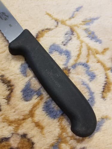 Victorinox Fibrox 8-Inch Serrated Bread Knife Slicer Black 5.2533.21 NSF Swiss - Thumbnail 4