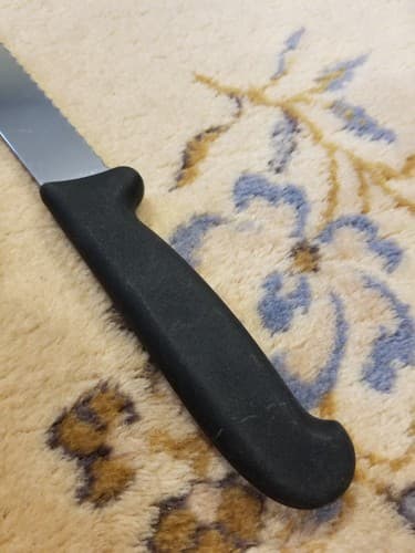 Victorinox Fibrox 8-Inch Serrated Bread Knife Slicer Black 5.2533.21 NSF Swiss - Thumbnail 5