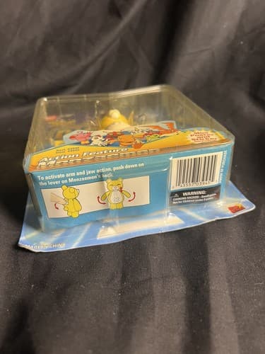 NEW Digimon MONZAEMON 2001 Toy Action Figure Feature + Mini Poster, Sticker - Thumbnail 4