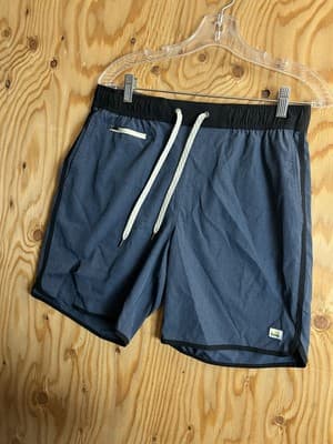 Vuori Banks Shorts Mens M V330 Blue Drawstring Shorts READ Rip On Leg - Thumbnail 3