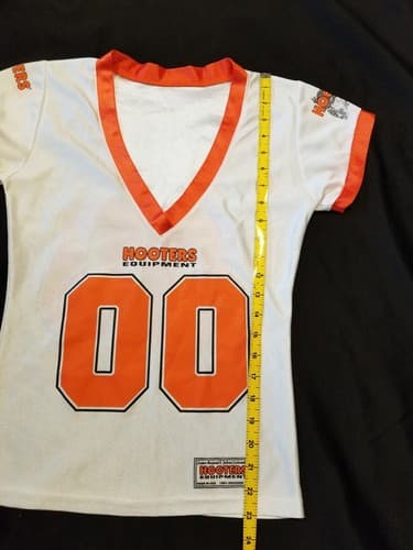 Vintage Hooters Equipment USA Jersey Low Small T Shirt White Orange S Employee - Thumbnail 2