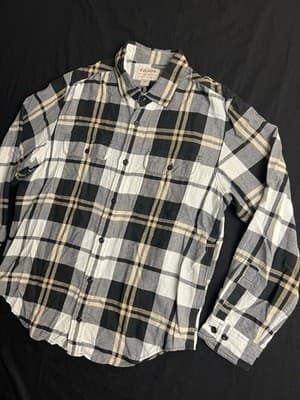 Filson Scout Flannel Button Up Shirt Plaid Mens L Black Gold White Cotton - Thumbnail 2