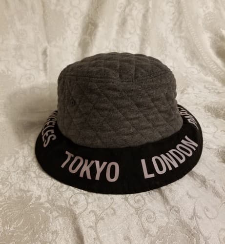 STUSSY BUCKET HAT M / L Hip Hop 90s Designer Angeles Paris York Tokyo Grey Black - Thumbnail 2