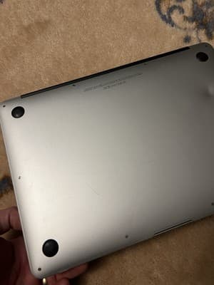 2012 Apple MacBook Air A1466 13" 1.8 GHz Intel Core i5 4 GB 1600 MHz Laptop - Thumbnail 16