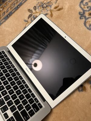 2012 Apple MacBook Air A1466 13" 1.8 GHz Intel Core i5 4 GB 1600 MHz Laptop - Thumbnail 11