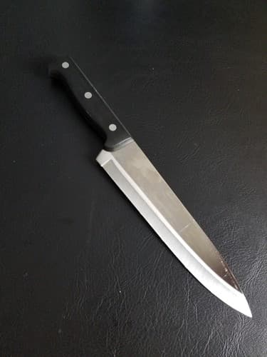 JA Henckels International Chefs Knife 8" Blade Eversharp Pro Black Handle - Thumbnail 5