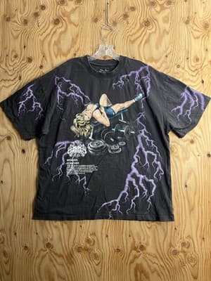 Darc Sport Wolves Club Bury Me in Darc Woman Weights Workout Lightening Tee - Image 1