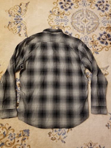 Filson Long Sleeve Flannel Plaid Shirt Mens Medium Black Grey White Button Up - Thumbnail 4