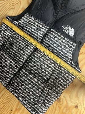Supreme x The North Face Studded Nuptse Vest Mens M Black Puffer Hoody Jacket - Thumbnail 13