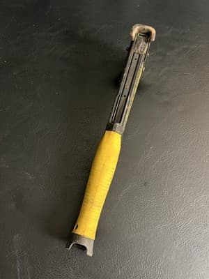 DEWALT DWHT75900 Carbon Fiber Composite Hammer Tacker Roofing Staple Gun Stapler - Thumbnail 9