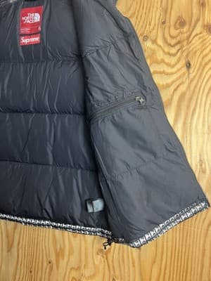 Supreme x The North Face Studded Nuptse Vest Mens M Black Puffer Hoody Jacket - Thumbnail 11