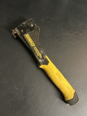 DEWALT DWHT75900 Carbon Fiber Composite Hammer Tacker Roofing Staple Gun Stapler - Image 1