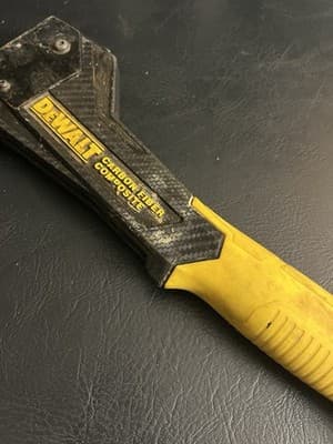 DEWALT DWHT75900 Carbon Fiber Composite Hammer Tacker Roofing Staple Gun Stapler - Thumbnail 3