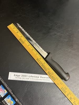 The Edge 2001 All Purpose Serrated Utility Knife 8" Blade Carve &Serve BRAND NEW - Thumbnail 8