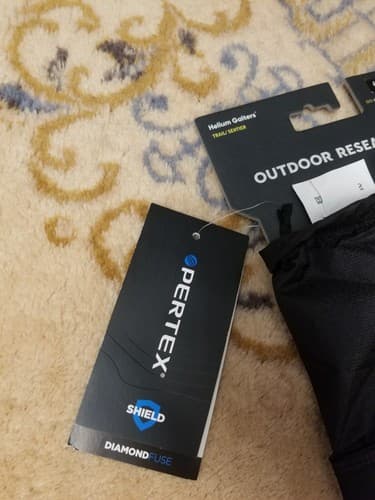 NWT Outdoor Research Helium Gaiters Mens S Black Lightweight Waterproof Pertex - Thumbnail 2