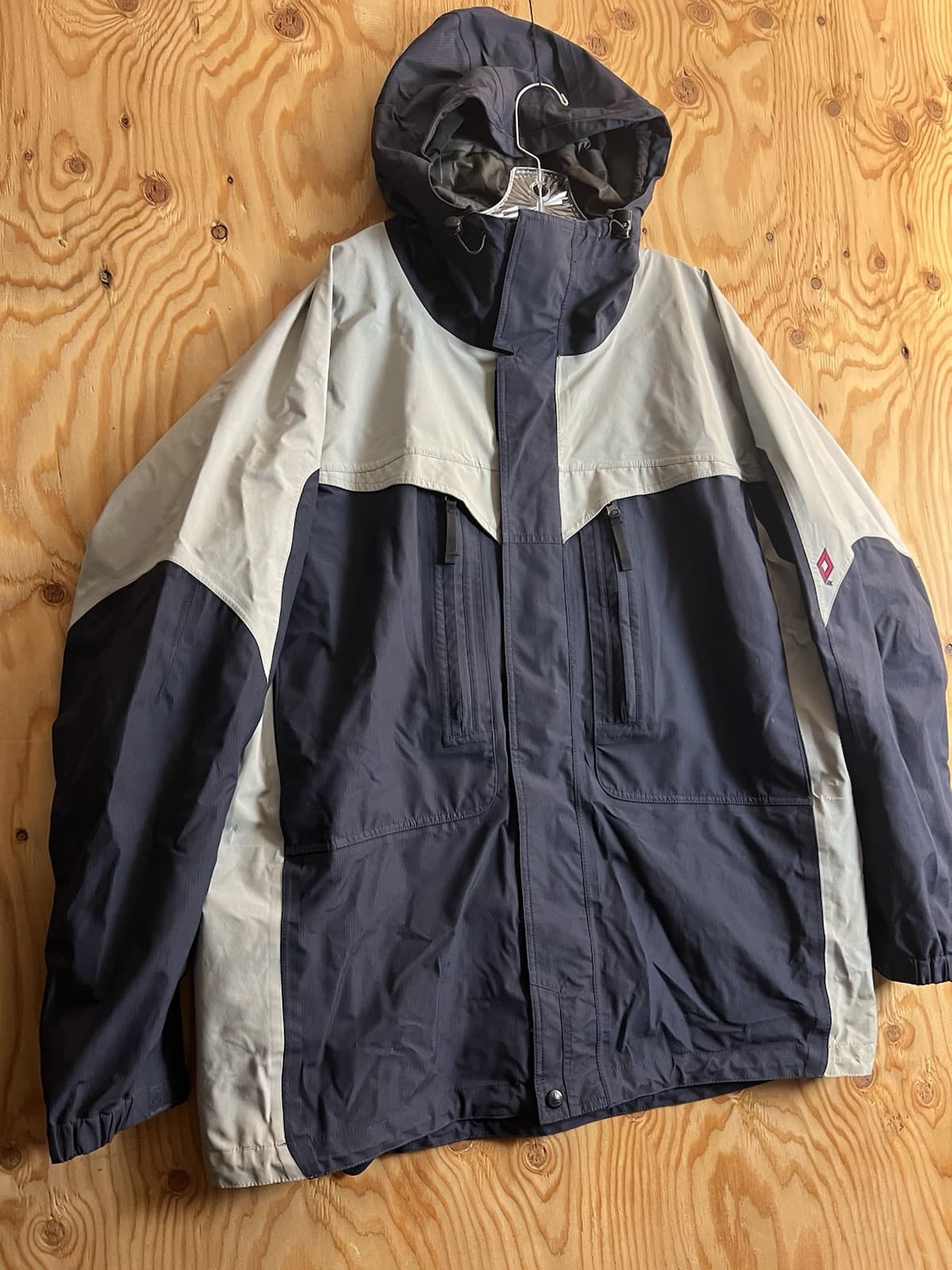 Burton AK Mens XL Snowboarding Jacket GoreTex Blue Grey Vtg Snow Ski Hooded - Thumbnail 3