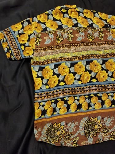 Vintage Mens Hawaiian Shirt Thums Up For Him Size S-M Gold Flowers Button Rayon - Thumbnail 6