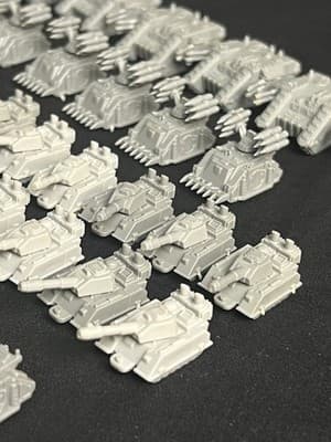 Lot Of 46 Warhammer 40k Space Marines Land Raider / Rhino / Whirlwind / Tanks - Thumbnail 8