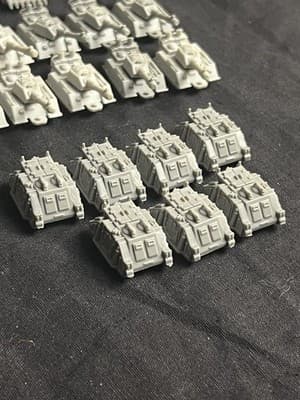 Lot Of 46 Warhammer 40k Space Marines Land Raider / Rhino / Whirlwind / Tanks - Thumbnail 4