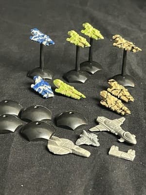 Lot Epic 40K ELDAR SPRUE Plastic Army Falcons Painted Planes Airplane Tiles VTG - Image 1