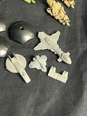Lot Epic 40K ELDAR SPRUE Plastic Army Falcons Painted Planes Airplane Tiles VTG - Thumbnail 3