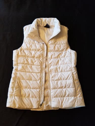 The North Face LDS 550 Fill Down Puffer Vest Women’s Small S 2022 Full Zip Puff - Image 1