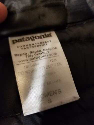 Patagonia Fiona Parka Puffer Womens S Black Jacket 600 Fill Duck Down Puff Coat - Thumbnail 4