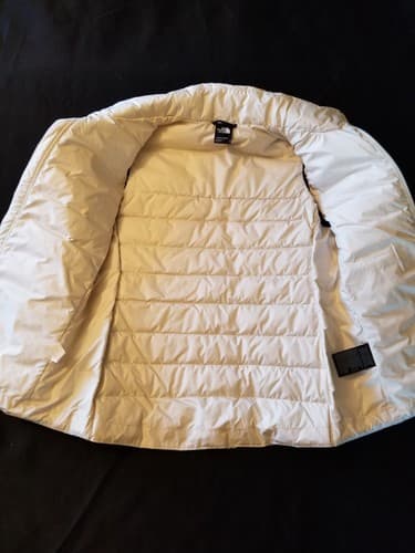 The North Face LDS 550 Fill Down Puffer Vest Women’s Small S 2022 Full Zip Puff - Thumbnail 2