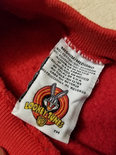 Vtg Looney Tunes Tweety Bird M Christmas Kiss This Mistletoe Sweatshirt USA Red - Thumbnail 3
