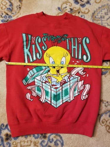 Vtg Looney Tunes Tweety Bird M Christmas Kiss This Mistletoe Sweatshirt USA Red - Thumbnail 8