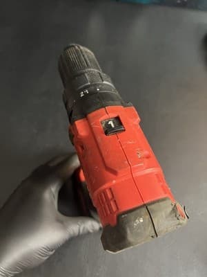 CRAFTSMAN V20 Cordless 1/2-in Drill/Driver CMCD700 (TOOL ONLY) USED Tested - Thumbnail 13