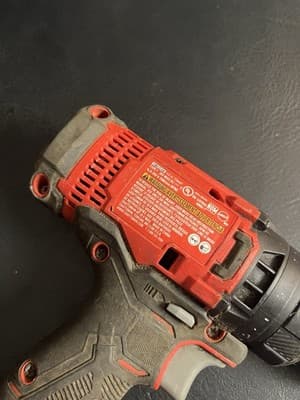 CRAFTSMAN V20 Cordless 1/2-in Drill/Driver CMCD700 (TOOL ONLY) USED Tested - Thumbnail 9