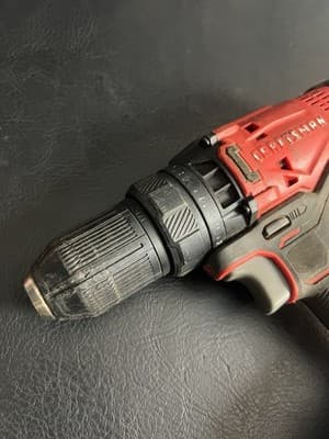 CRAFTSMAN V20 Cordless 1/2-in Drill/Driver CMCD700 (TOOL ONLY) USED Tested - Thumbnail 3