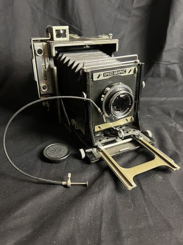 Graflex Speed Graphic 3x4 Schneider Xenar 135mm f4.7 Lens Synchro-Compur Shutter - Image 1