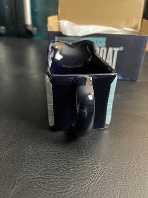 Seattle Kraken NIB Tentacle Gravy Boat Hockey NHL SGA 11/26/25 Thanksgiving 2025 - Thumbnail 5