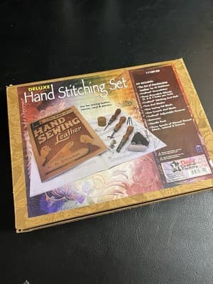 Tandy Leather The Art of Hand Sewing Al Stohlman Waxed Thread Awl Chisel Groover - Thumbnail 10