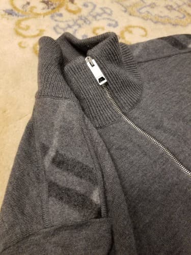 Burberry Sweater Men XL Extra Fine Merino Wool 1/4 Zip Grey Nova Shoulder Patch - Thumbnail 3