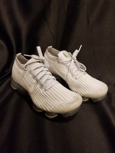 Nike Women’s Air VaporMax Flyinit Pure Platinum Athletic Running Shoes Size 6.5 - Image 1