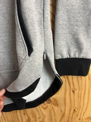 RARE Bungie Rewards Destiny 2 Prophecy Dungeon Emissary IX Mens L Hoodie Gamer - Thumbnail 4