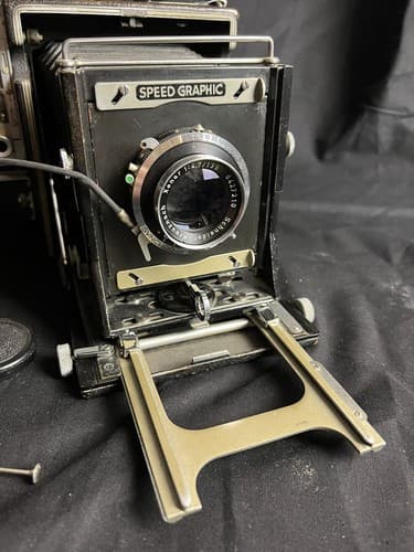 Graflex Speed Graphic 3x4 Schneider Xenar 135mm f4.7 Lens Synchro-Compur Shutter - Thumbnail 2